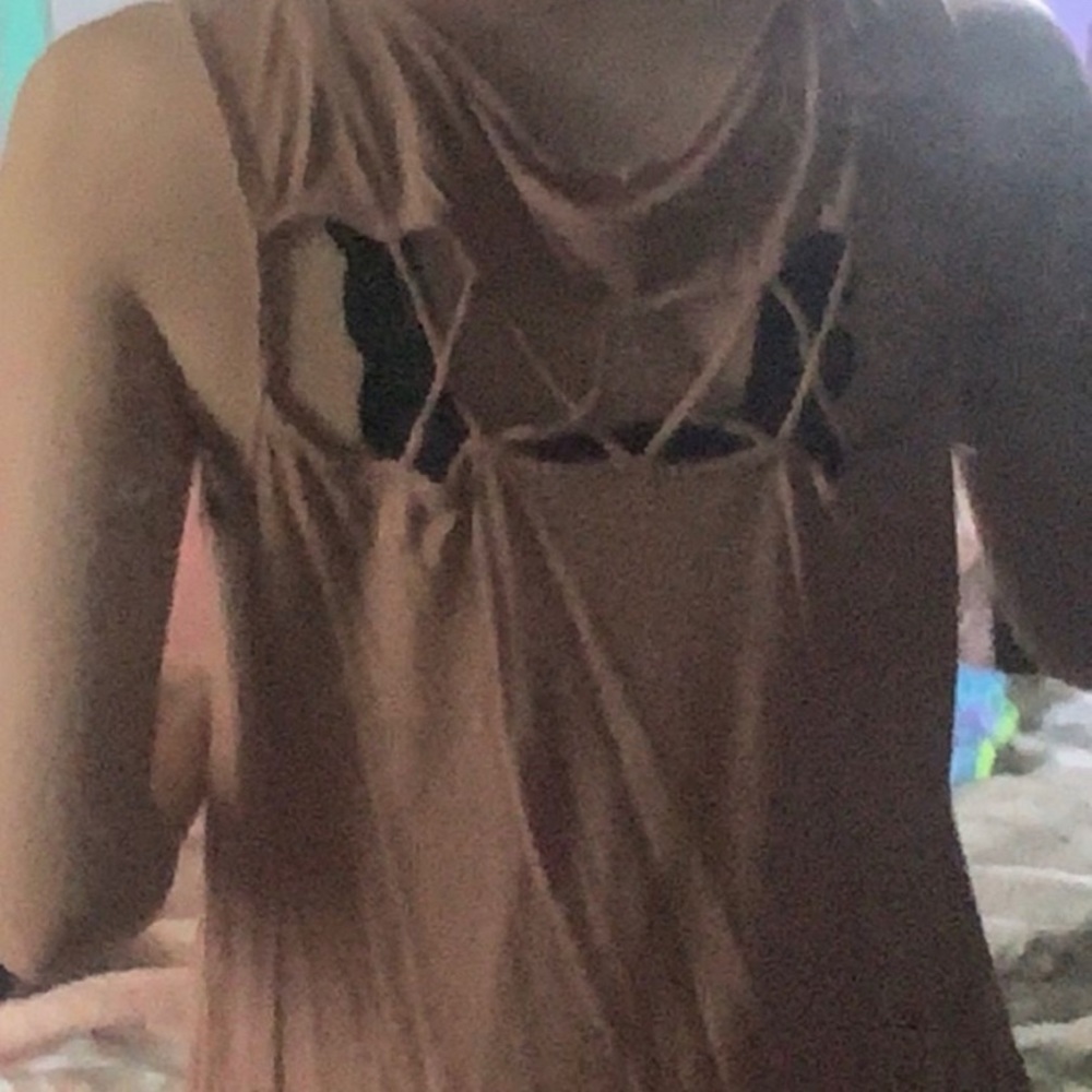 peach open back tank